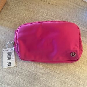 SONIC PINK LULULEMON BELT BAG